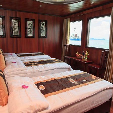 Viola Cruise Halong Bay Hotel Ha Long Exterior photo